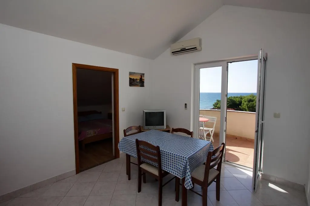Apartments Dubrovnik Povljana 0*,  Kroatië