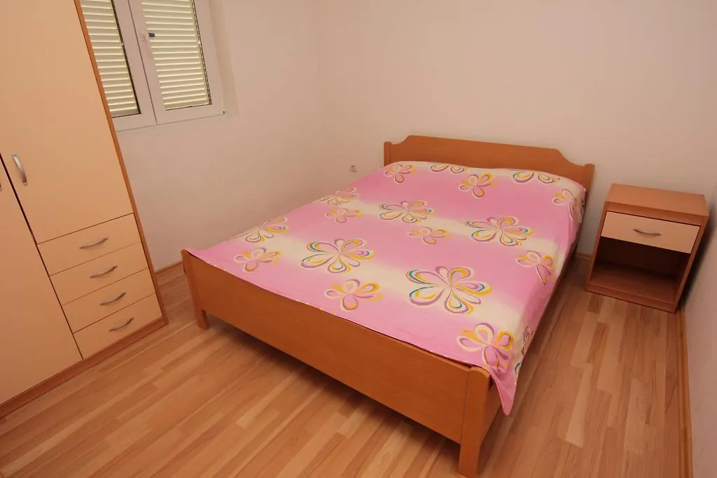 Apartments Dubrovnik Povljana 0*,  Kroatië